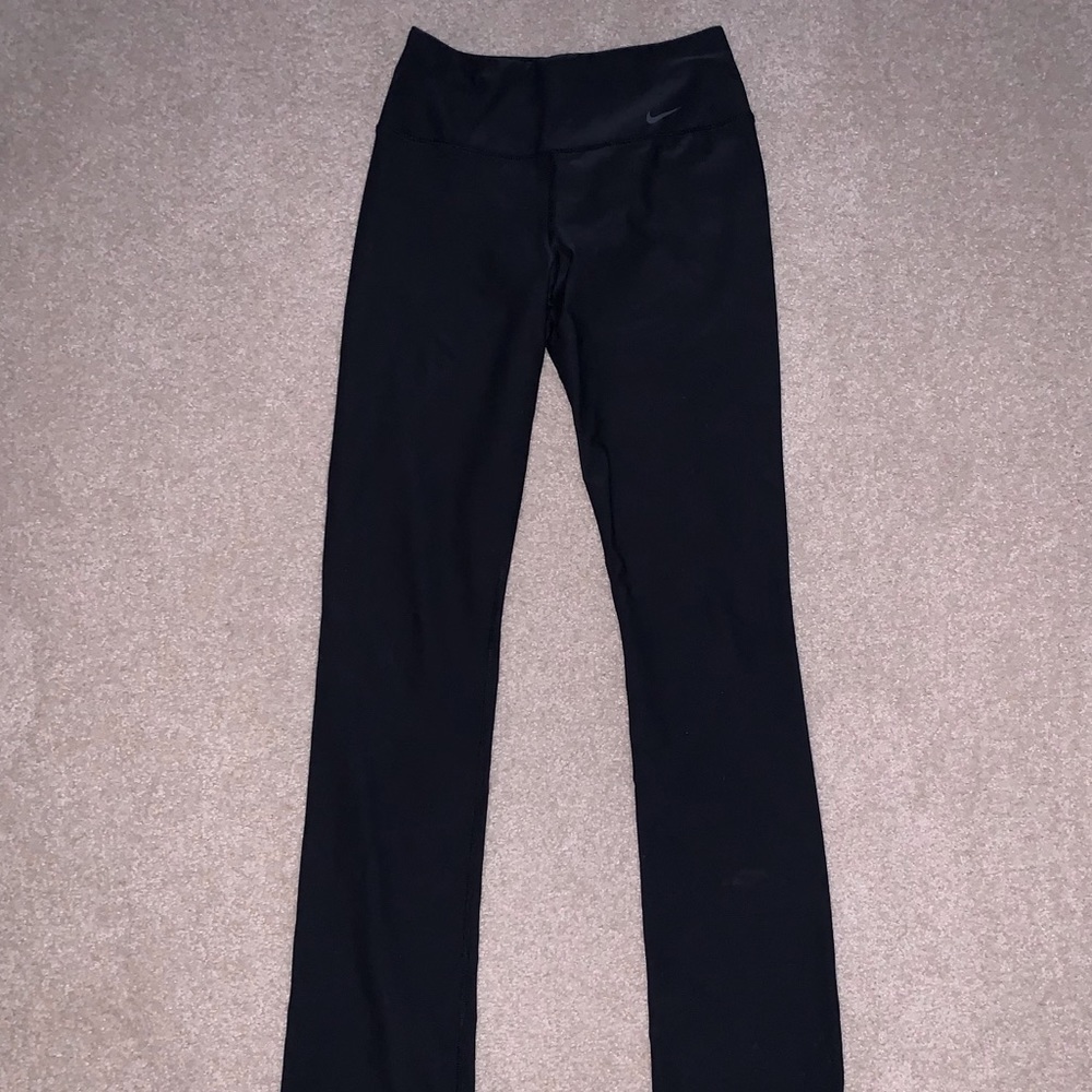 Nike Dri Fit Slim bootcut leggings